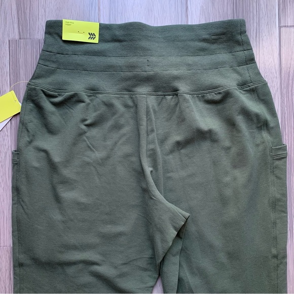 NWT All In Motion High-Rise Jogger Olive Green - Picture 7 of 9